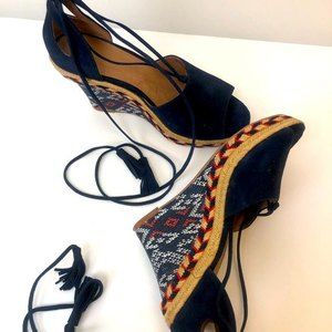 Summertime Strappy Wedges Size 6